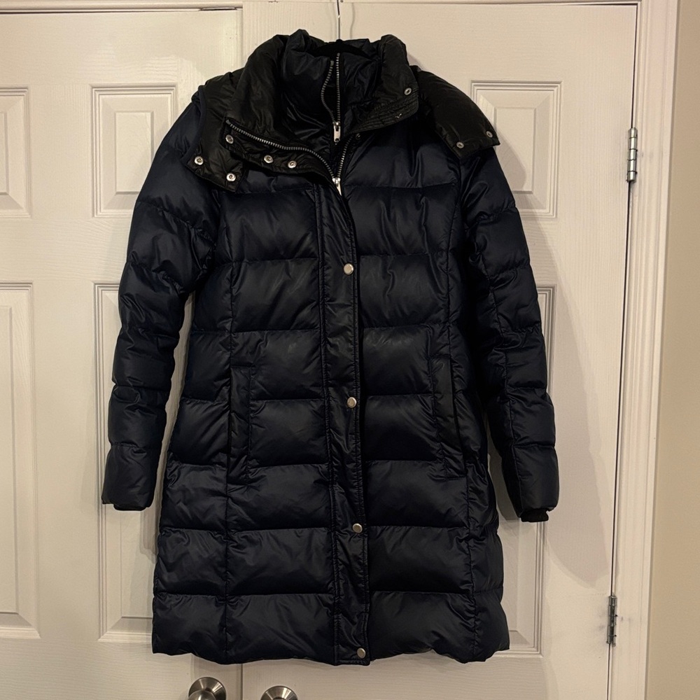 Andrew Marc women's puffer jacket sz medium - Picture 2 of 15